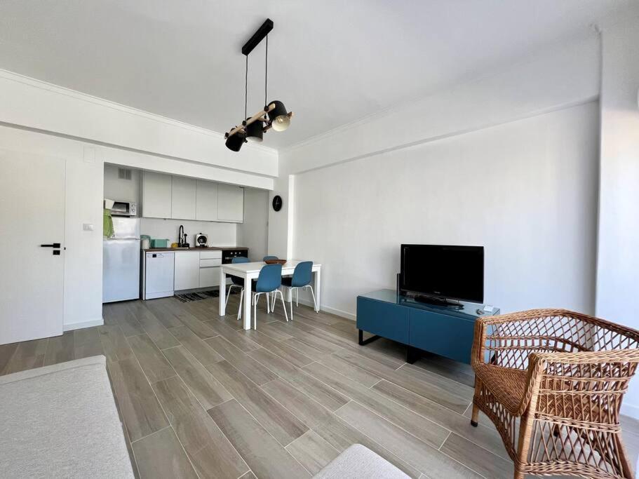 코스타 다 카파리카 Apartamento Muito Central - 300 Metros Da Praia 아파트 외부 사진